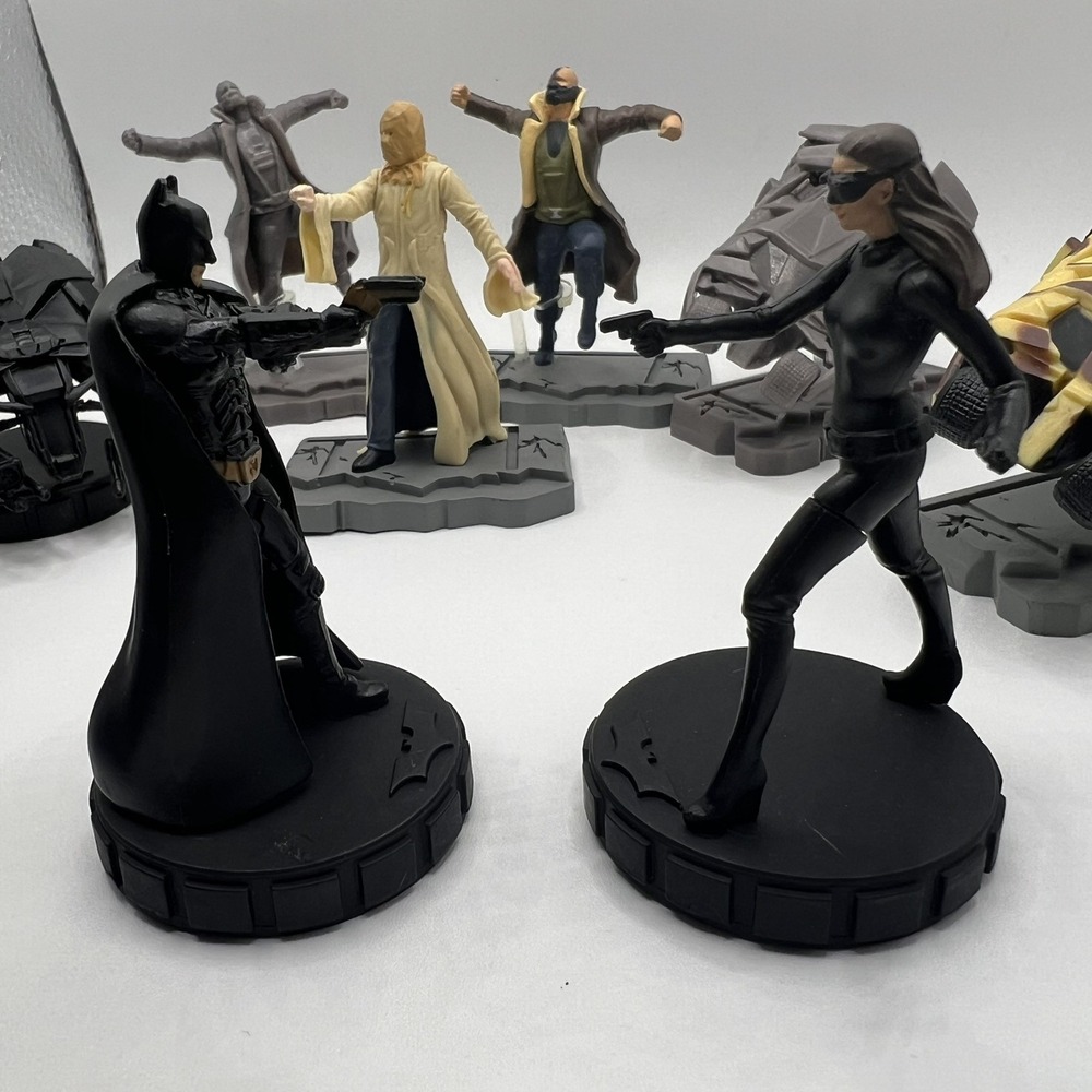 Lot Of 10 CDi's Batman & other Figurines Tm & Dc Comics Collectibles Cake Topper